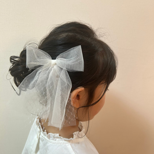 卒園式/卒業式/入学式に♪ チュールリボンの髪飾りヘアクリップ 女の子
