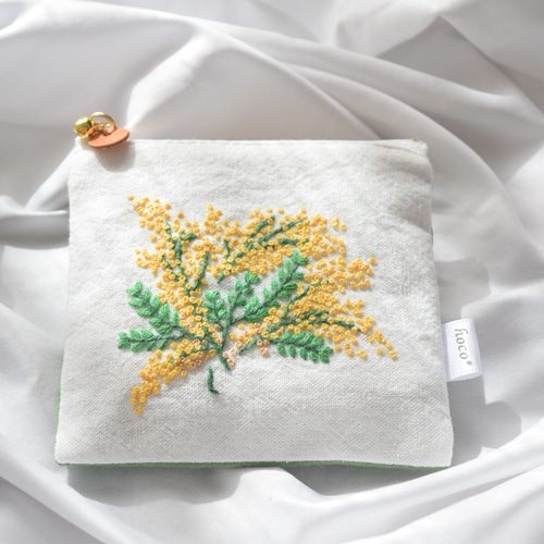 送料無料「ミモザ」手刺繍ポーチ ポーチ 「いってんものやさん」hoco