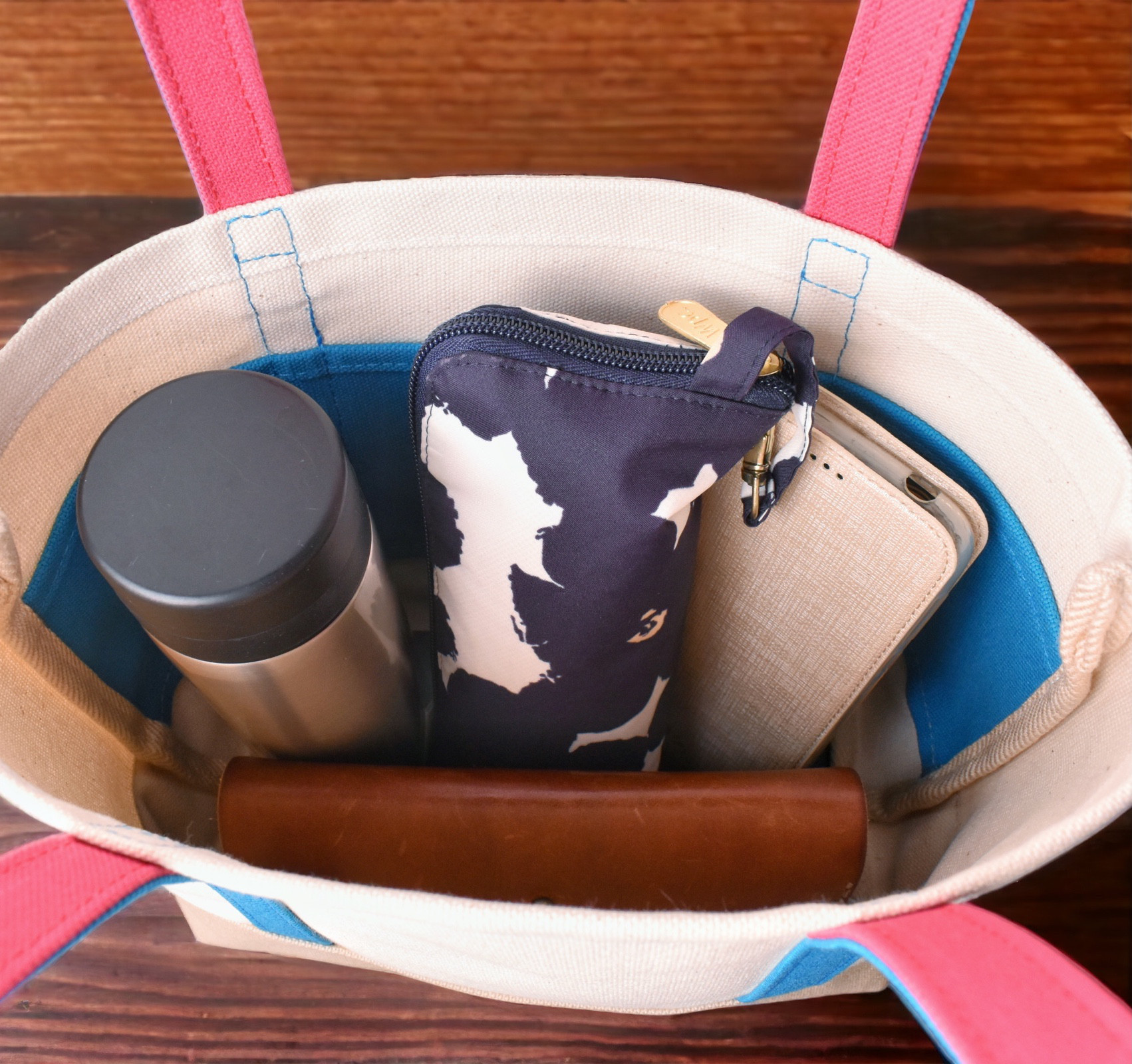 サンドビーチ　スマート肩掛けトート