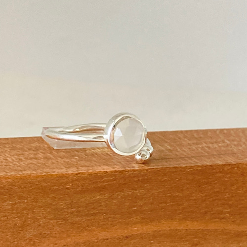 ムーンストーン　silver925 　ピンキーリング　10.5　ハンドメイド ムーンストーンのオープンリング：ピンキーリングにも（Silver925
