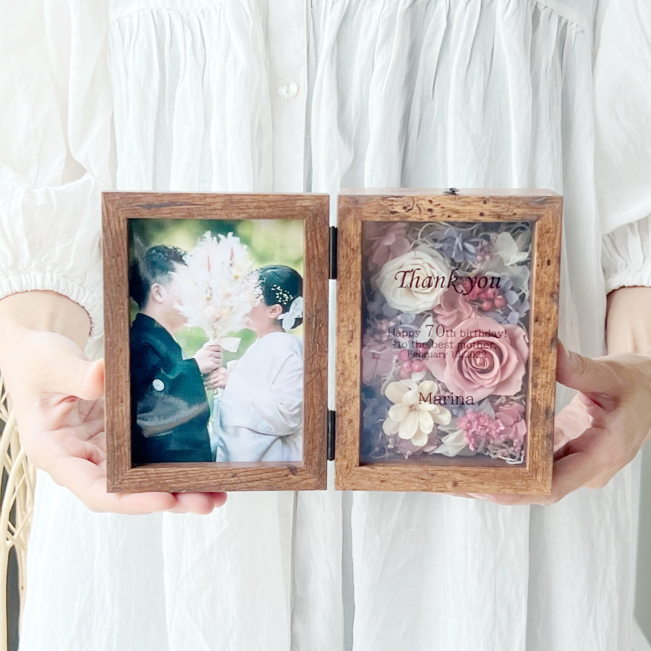 両親贈呈品＊写真立て　文字入れOK　7003ピンクパープル　フォトフレーム　子育て感謝状　還暦祝い　誕生日