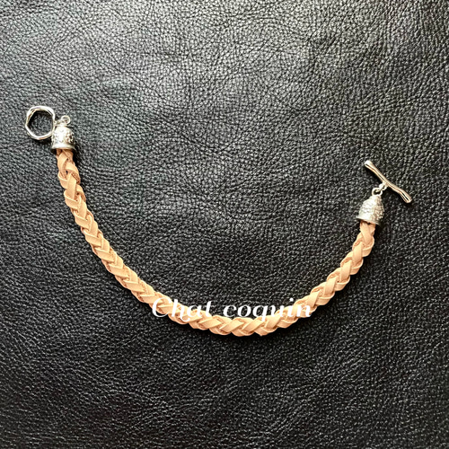牛革】革紐四つ編みブレスレット／ナチュラル☆18cm ブレスレット Chat