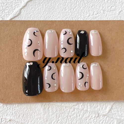 マリーンセルネイル/ムーンネイル/韓国ネイル/トレンドネイル ネイル