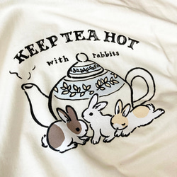 【５月中旬発送】Rabbit Tea  Tシャツ（クリーム）｜うさぎ〔動物シリーズ〕 6枚目の画像