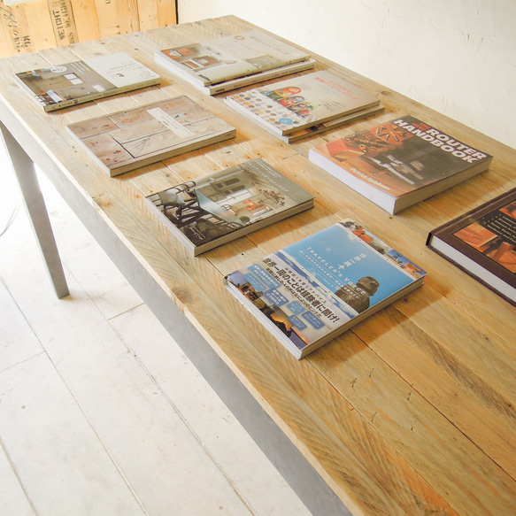 古材ダイニングテーブル  パレットテーブル ガーデンテーブル ジャンクアンークテーブル W1400×D700 店舗什器 12枚目の画像