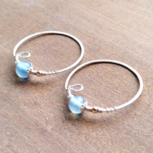 北海道　旭川　アイヌ ニンカリ　耳飾り 金属製 とんぼ玉付き 民族 朝日新聞デジタル：耳飾り - 北海道 - 地域 北海道 旭川 アイヌ