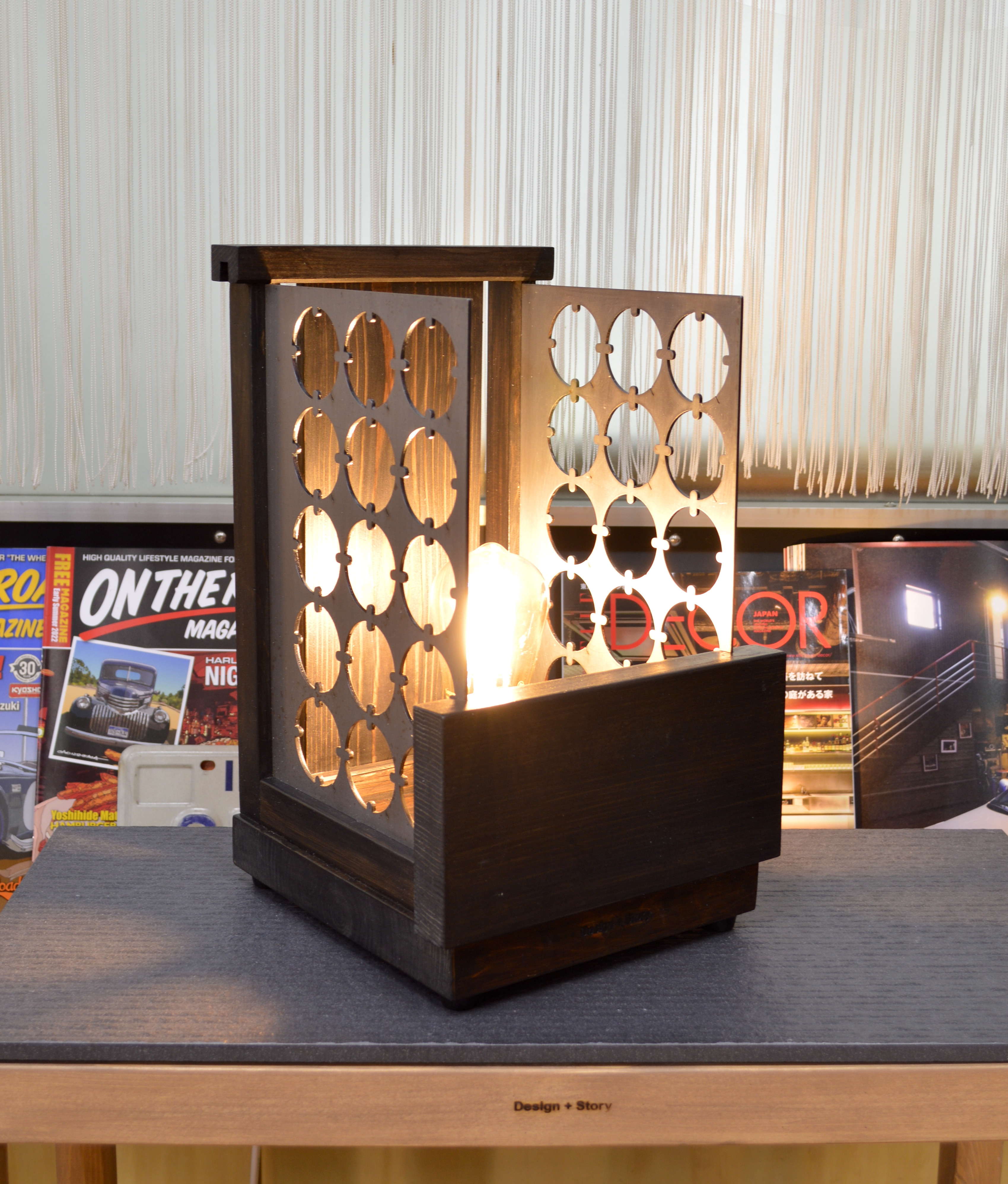 卓上ライト-01ウッド＋メタル　チャコール