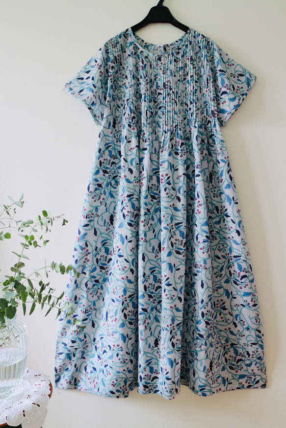 夏☆LIBERTY 綿シルク リバティ蔦柄ピンタック2wayワンピース ☆一枚  