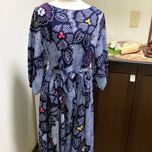 売り切れ有松・鳴海絞り ワンピース 七分袖 ウエストリボン ポケット付 