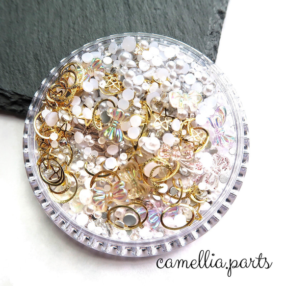 ミックス ネイルパーツ】リボン/ダイヤ/パール/メタルパーツ/ゴールド