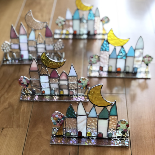 ステンドグラス　ハンドメイド　もこ ステンドグラス風モビール Cの通販 by mami's shop｜ラクマ