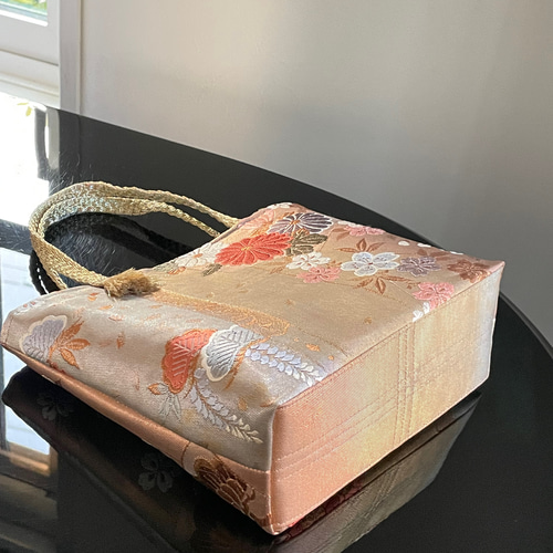 帯　花柄　金銀　グレー　バッグ　リメイク　ハンドメイド 帯リメイクバッグ 金銀花 トートバッグ 和装バッグ 結婚式