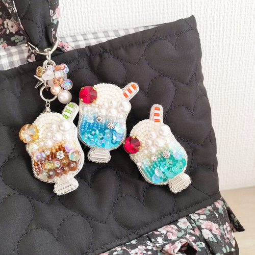 人気NO.1】しゅわしゅわクリームソーダ ビーズ刺繍 ブローチ(全3