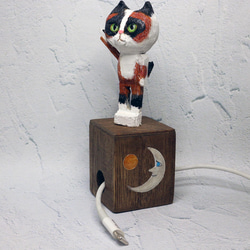 木彫り猫　 バーマン  充電ケーブルキューブ付き 1枚目の画像