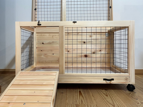 木製ケージ　ウサギ小屋　ネコの家　ペット小屋　サークル　動物　フェレット　チンチラ　屋外 