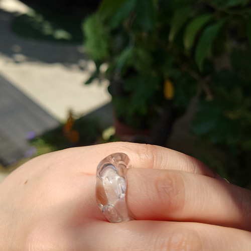 minamo 水のゆらめき を閉じ込めた 指輪 琥珀糖 水の中 ガラス とんぼ