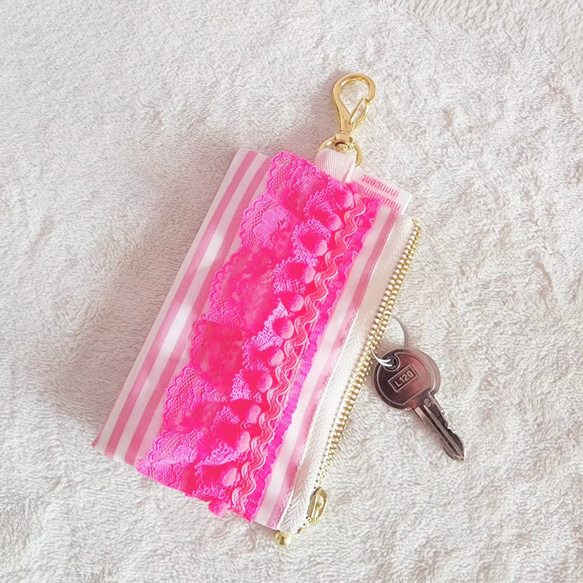 帶層壓卷線繩的鑰匙包，粉色 第1張的照片