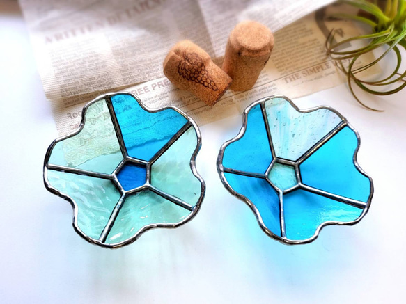 【ハンドメイド】ステンドグラス小物入れ ステンドグラス 小物入れ | iichi 日々の暮らしを心地よくする