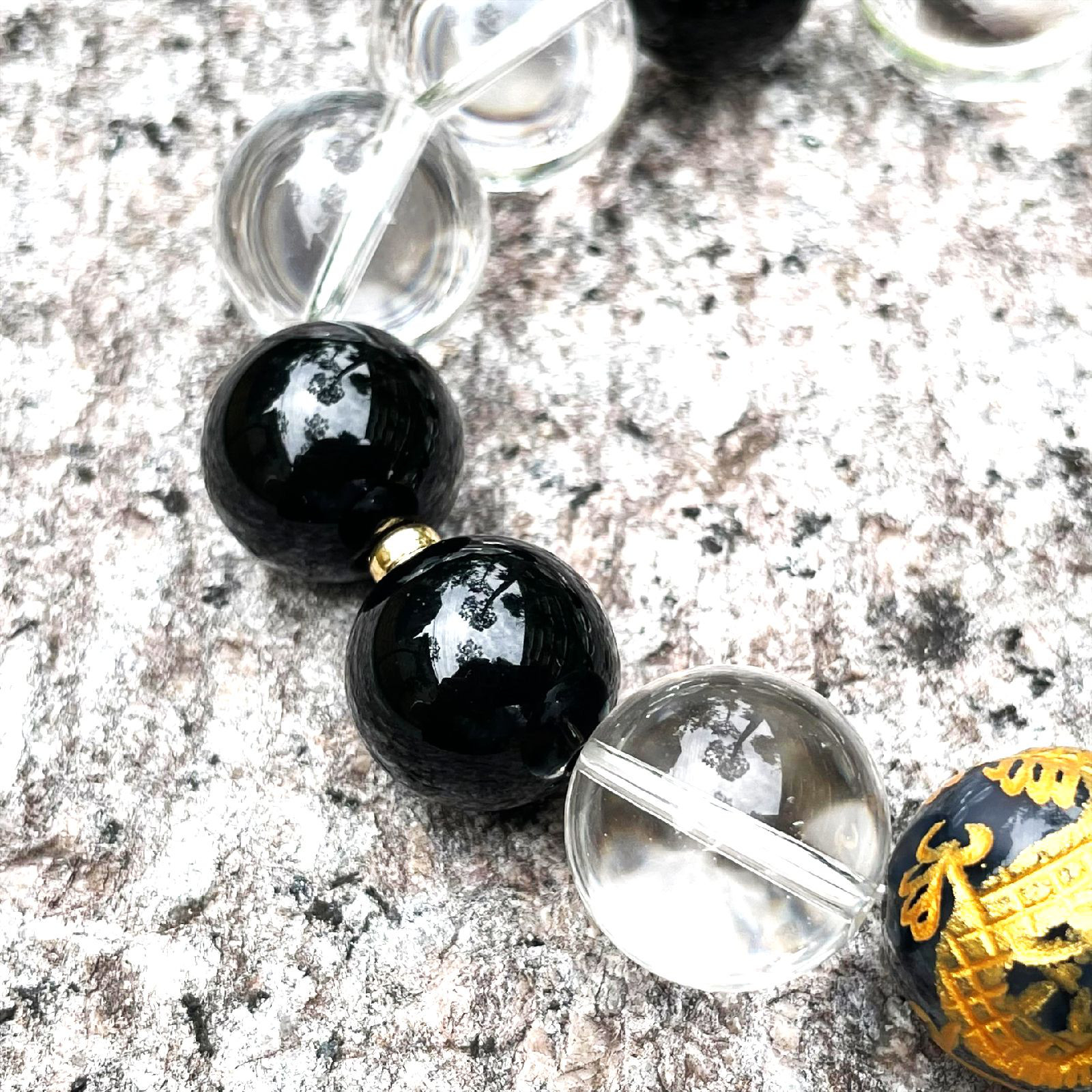 内在する魅力や能力を引き出す天然石ブレスレット♪プラチナルチル＆皇帝龍ドラゴンアゲート・本水晶×オニキス×K18数珠