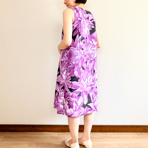火炬薑黃色喇叭連身裙 [S~3L] 黑色 x 紫色 第8張的照片