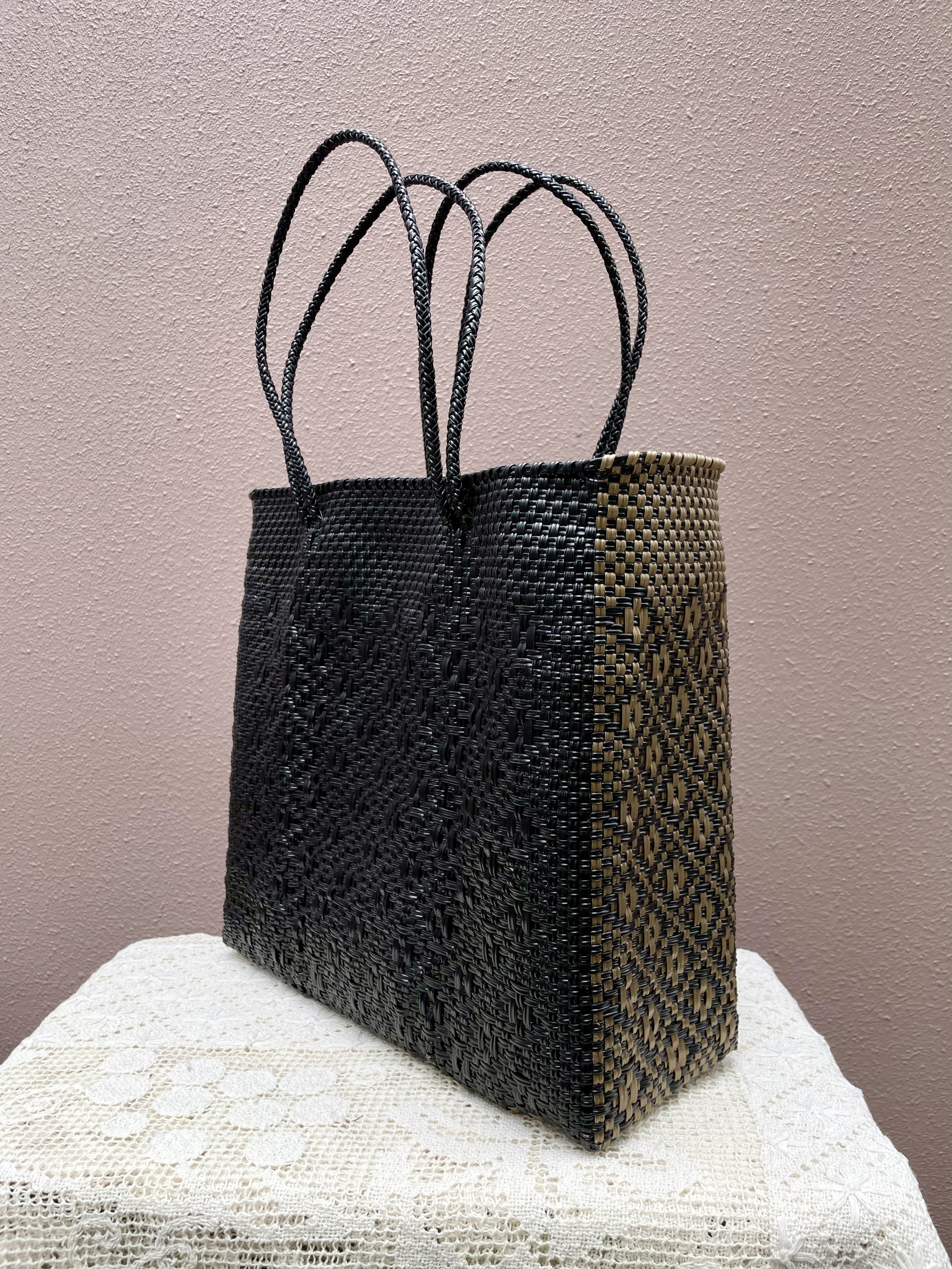 mai様オーダー品】メルカドバッグ・L / BLACK×GOLD かごバッグ