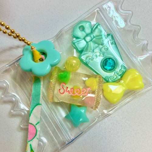 ガチャ詰めポーチ風♡キャンディーバッグ、だいだい様♡おまとめ ガチャ詰めポーチ風，スイーツ大好き♡キャンディバッグ