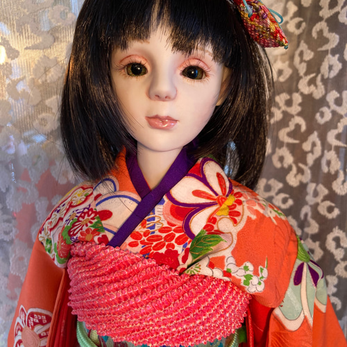 創作球体関節ビスクドール 黒髪の橙色のアンティークの着物の女の子