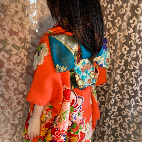 創作球体関節ビスクドール 黒髪の橙色のアンティークの着物の女の子