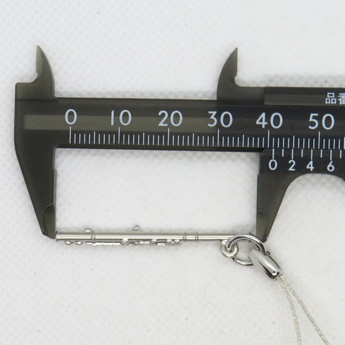 飛鳥庵 根付ストラップ 楽器 フルート 銀色 バッグチャーム 飛鳥庵