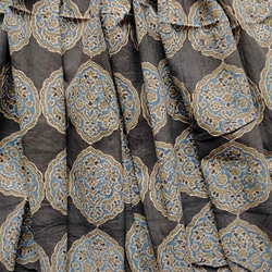 ５０ｃｍ単位　アジュラク染め ハンドブロックプリント布　伝統柄　ナチュラルダイ　ブラウン　 1枚目の画像