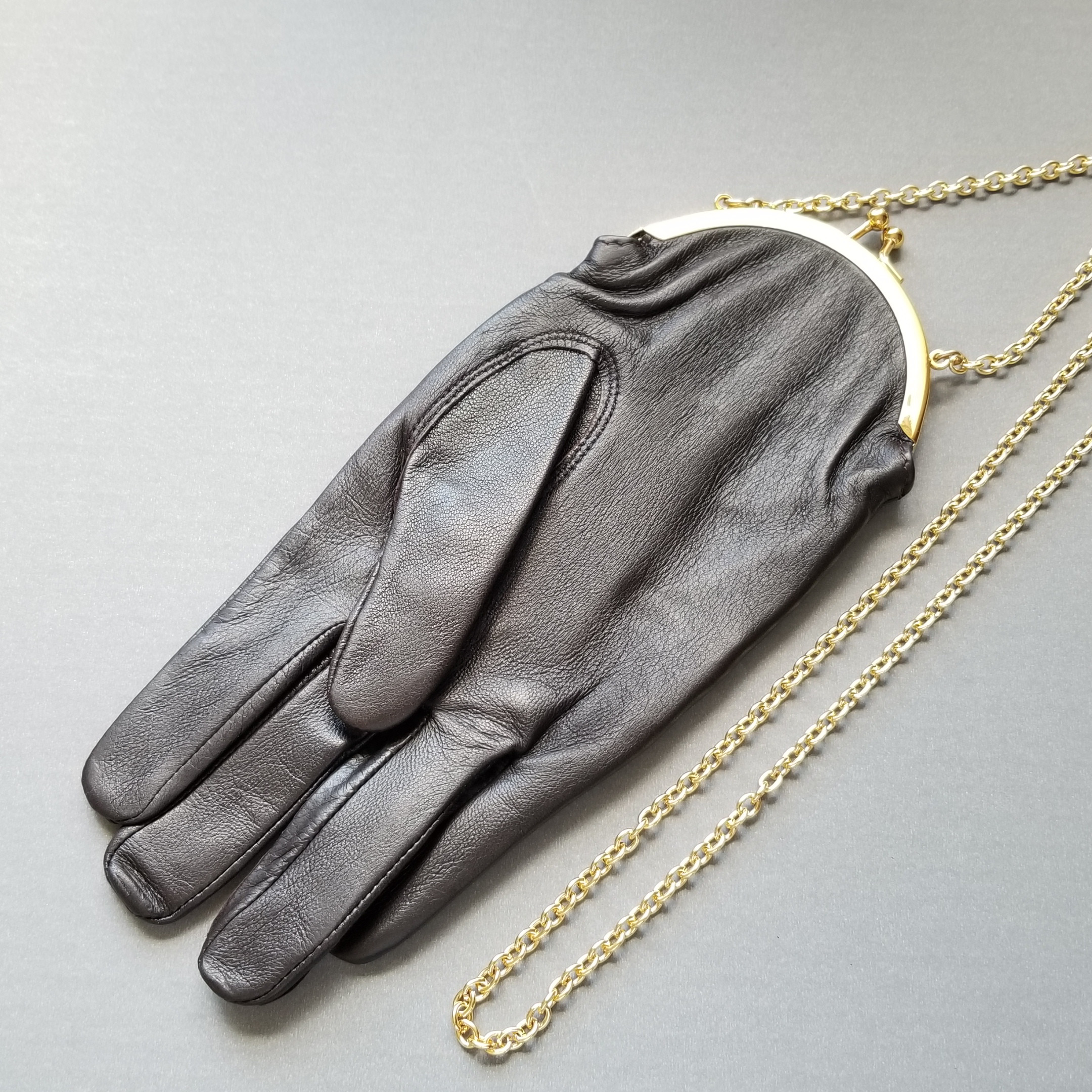 【革製ポーチ】グローブ型ネックレス-パース【BROWN】