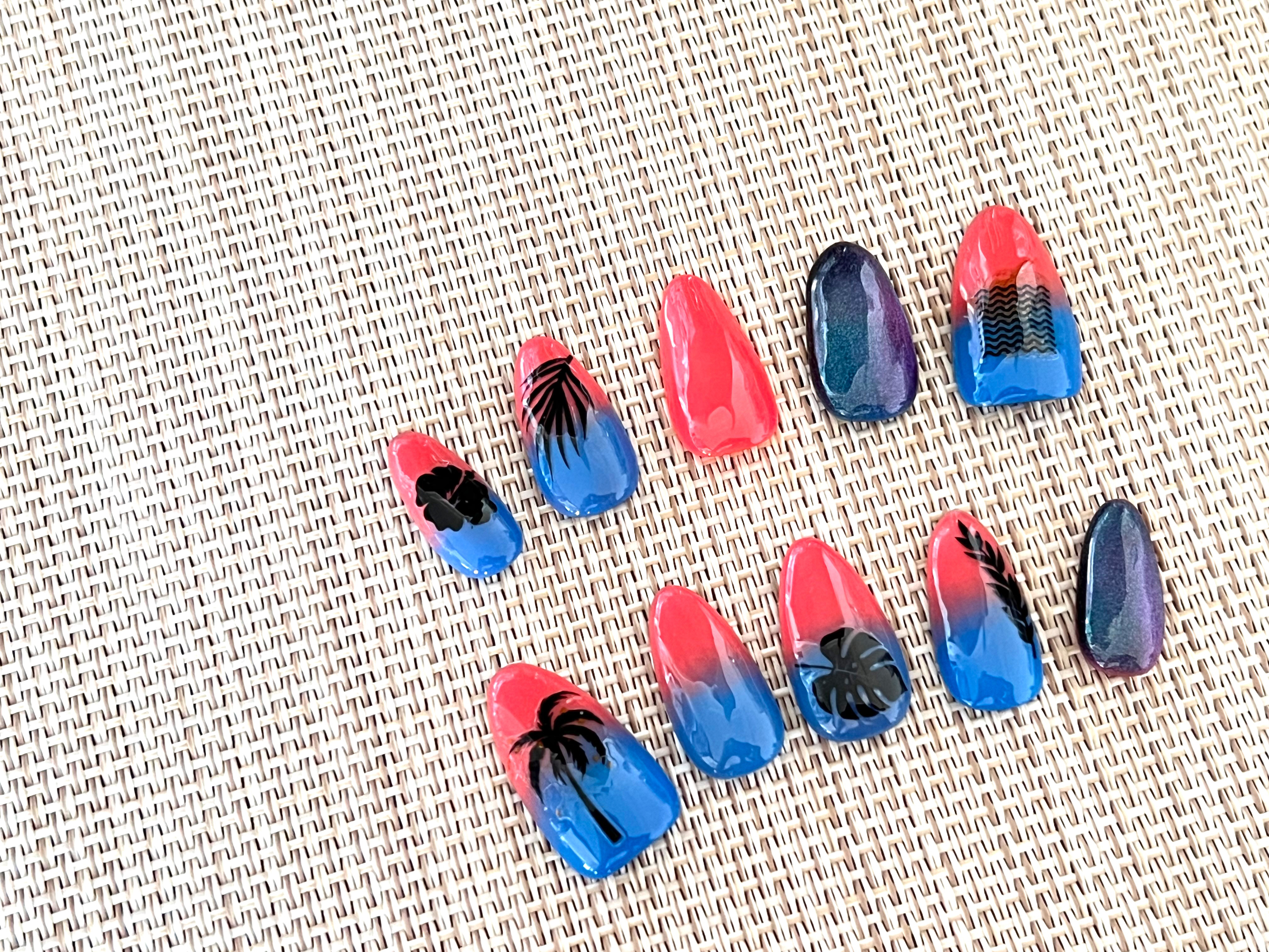 オーダーネイルチップNo.64 夏 海 浜辺ラグーン マグネット オーダーネイルチップNo.64 夏 海 浜辺ラグーン マグネット