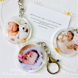 丸型フォトキーホルダー/手形足形/追加オプションあり/オリジナル/プチギフト/両面/七五三/ニューボーン 3枚目の画像