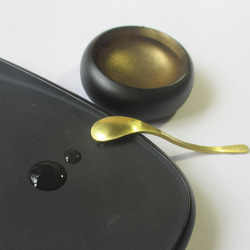 真鍮の匙と小さな硯石の水盂（水鉢） 13枚目の画像