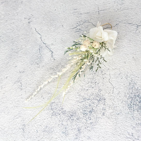 【一点限定】本物のお花のアクセサリー ピアス イヤリング プリザーブドフラワー ウェディング ナチュラル グリーン 3枚目の画像