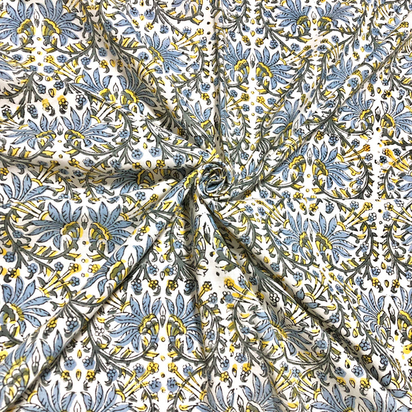 【50cm單位】白藍灰黃花一耳圖案印度手工版畫布料棉質 第2張的照片