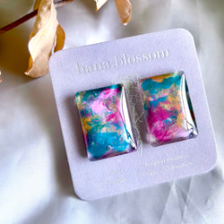 glass rectangle paint art Earrings 4枚目の画像