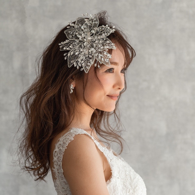 iris ブライダルヘッドドレス  ヘッドドレス ヘッドアクセサリーウェディングアクセサリー 結婚式