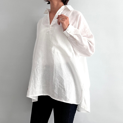 ハンドメイド　後ろ下がりのゆったりプルオーバー リネン100% 日常にちょうどいい、プルオーバーリネンシャツ オフホワイト