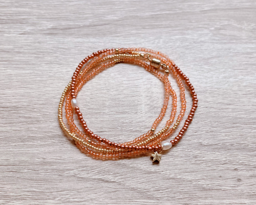 オレンジとクリアのビーズブレスレット 新作】推し色マルチビーズブレスレット クリアライトオレンジ（111