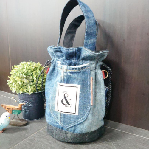 No.283【ALL DENIM✖️巾着バケツ型バッグ❤️】デニムリメイク