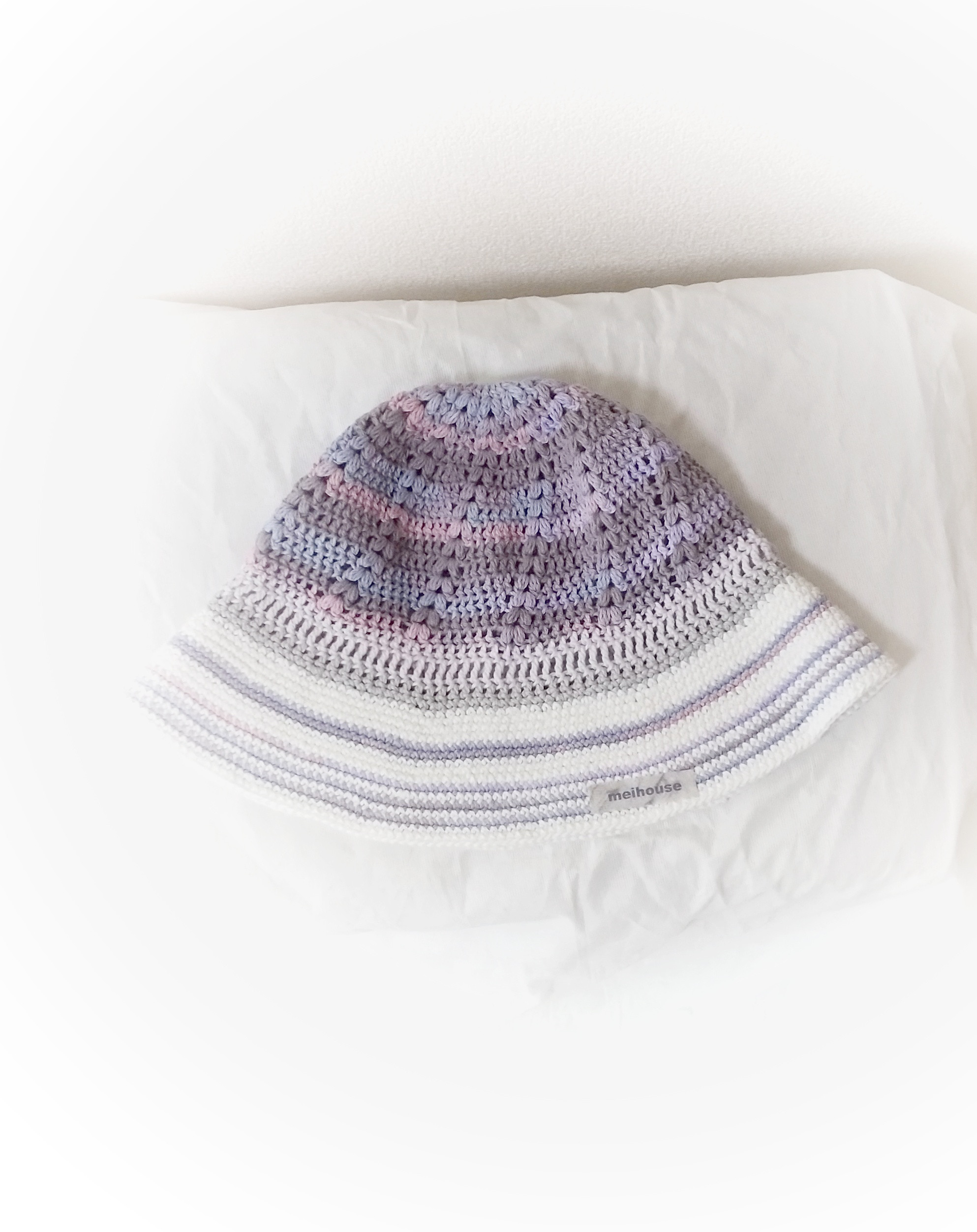 手編みの日よけ付きニット帽♡大人サイズ☆289