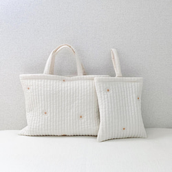 Daisy bag set デイジー柄のレッスンバッグ＆上履き入れ ヌビバッグ 1枚目の画像