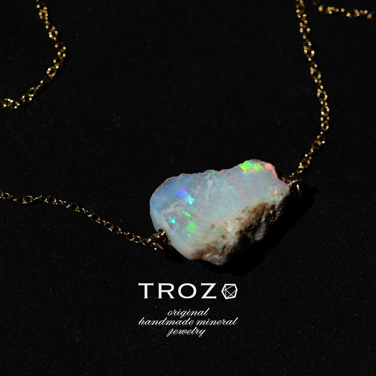 天然オパール ブローチ ヴィンテージ アクセサリー 天然石 opal 天然オパール ブローチ ヴィンテージ アクセサリー 天然石 opal