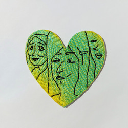 個性牛耳るハート 黄色 イエロー ワッペン アップリケ パッチ 刺繍 面白い 個性的 オリジナル 13枚目の画像