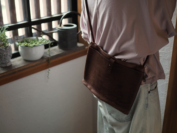[ Piatto] flat bag/ 牛革と鹿革のサコッシュ 5枚目の画像