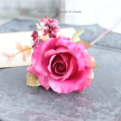 ローズピンクの薔薇とユーカリのブーケ風フローレス　フラメンコ　ダンス　髪飾り　発表会　ローズピンク　バラ　ブーケ　ダンス 7枚目の画像