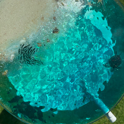 エメラルドグリーンの海　夜光虫ホワイトビーチ　ホヌと小魚たち　ガラスサイドテーブル　海 SEA  table 7枚目の画像