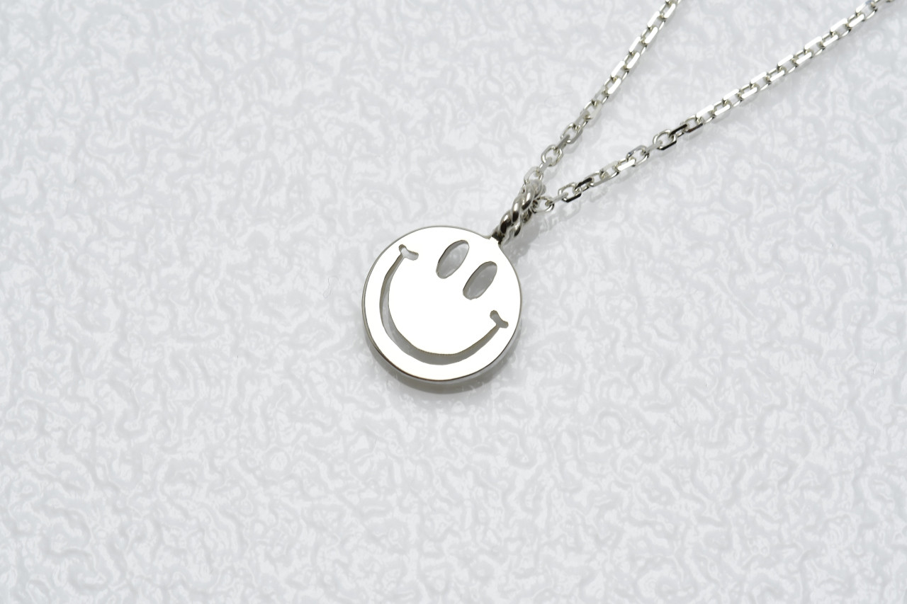 PD-008  70's  SMILE  M