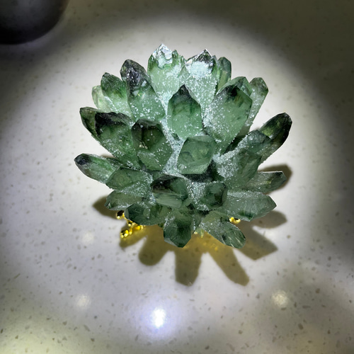 特大✨水晶クラスター　置物　台座つき 特大✨水晶クラスター 置物 台座つき 彫刻・オブジェ